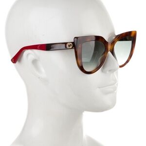 Gucci Cat-Eye Sunglasses, Brown Tortoiseshell Acetate, Gradient Lenses